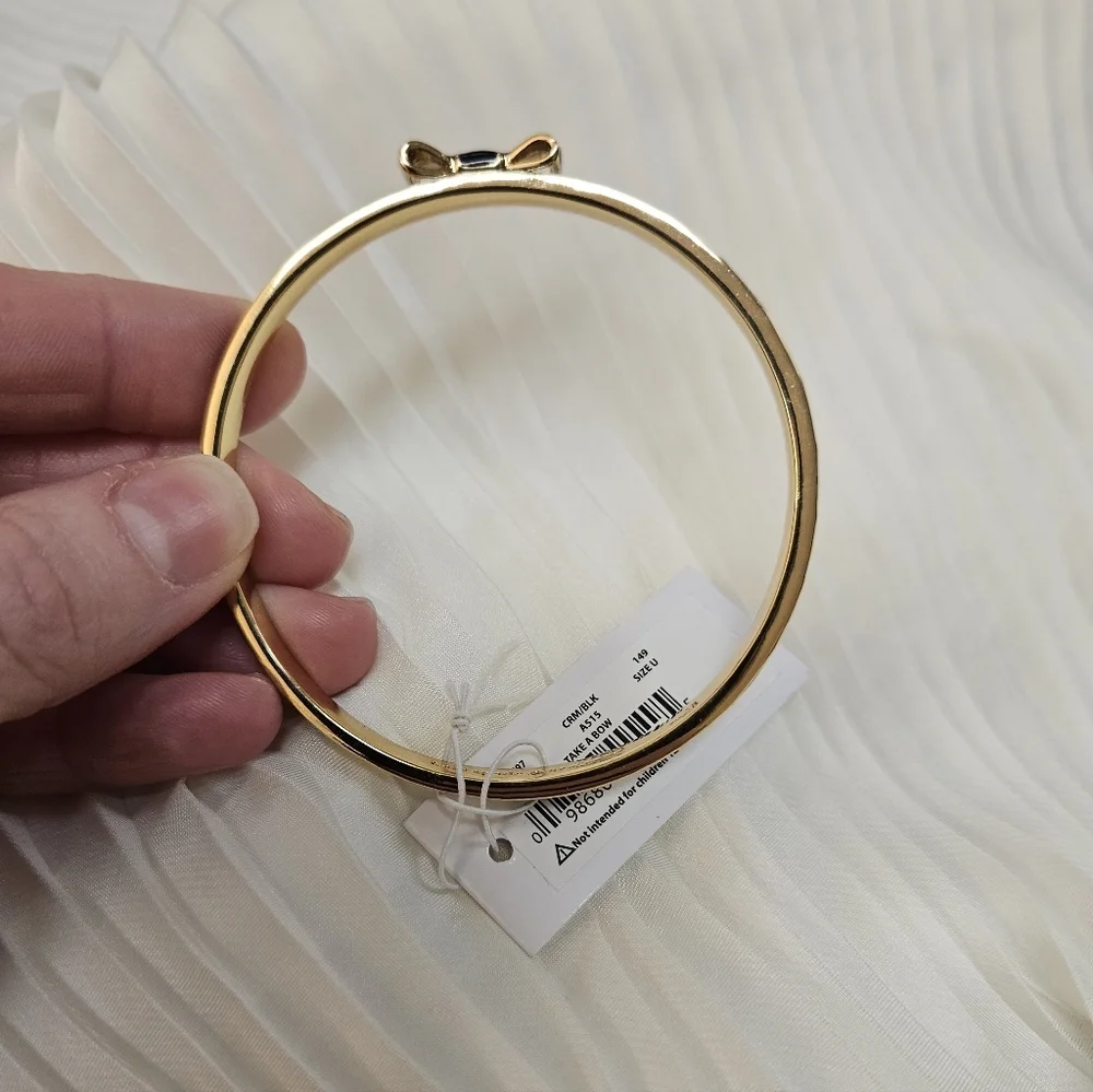 NWT Kate Spade ♠️ Bow Bangle From The 2014 'Take A Bow' Collection - Picture 3 of 9